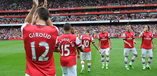 欧冠赛场精彩瞬间：巴萨2-1战胜拜仁,（欧冠焦点之战：巴萨2-1力克拜仁）