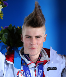 创造历史！新加坡队史首度以非东道主身份打入亚洲杯正赛（队史突破：新加坡首次以非东道主身份晋级亚洲杯正赛）