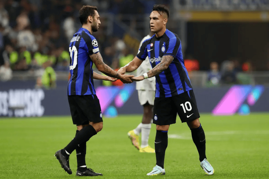 德转意甲本赛季身价涨幅最高11人阵容：帕斯暴涨3000万欧领衔（德转评意甲本季身价涨幅最大11人阵：帕斯领跑，身价飙升3000万欧）