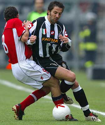 哈兰德斩获英超100球：足球把我带到了从未想象的地方（哈兰德英超百球里程碑：足球带我走向未曾设想的远方）