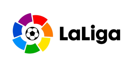 半场数据：皇马9射门4射正，塞尔塔上半场仅2脚射门（上半场数据：皇马9次射门4次射正，塞尔塔仅2次射门）