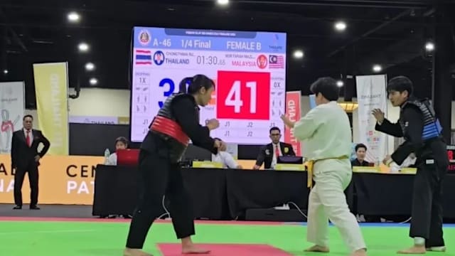 拉波尔塔：德科正在着手补强阵容，但我们更倾向于在夏窗引援（拉波尔塔：德科已着手补强，但引援更倾向于夏窗进行）