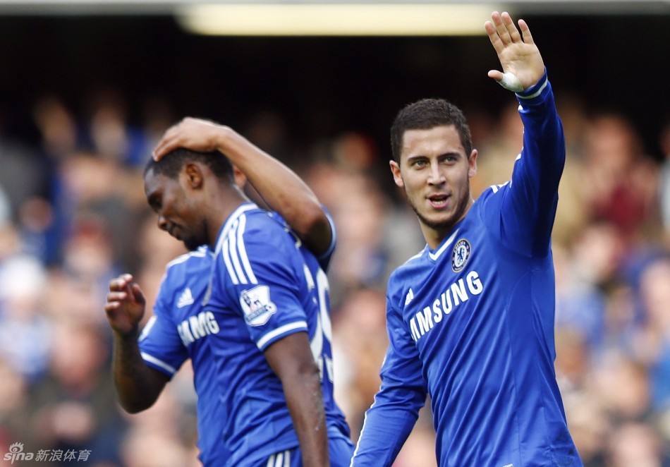 阿瑙托维奇再次在欧联杯进球，时隔16年217天欧联杯历史最长（阿瑙托维奇欧联再进球，16年217天间隔创赛史最长）