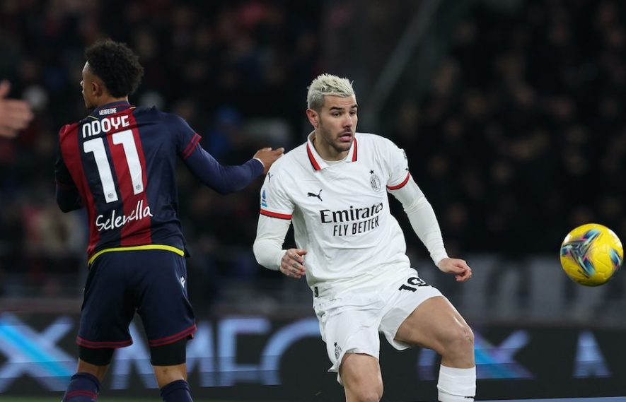 鲍曼：不关心诺伊尔是否重返德国队；人们似乎不尊重他的决定（鲍曼：不在意诺伊尔是否重返德国队，外界并未尊重他的选择）