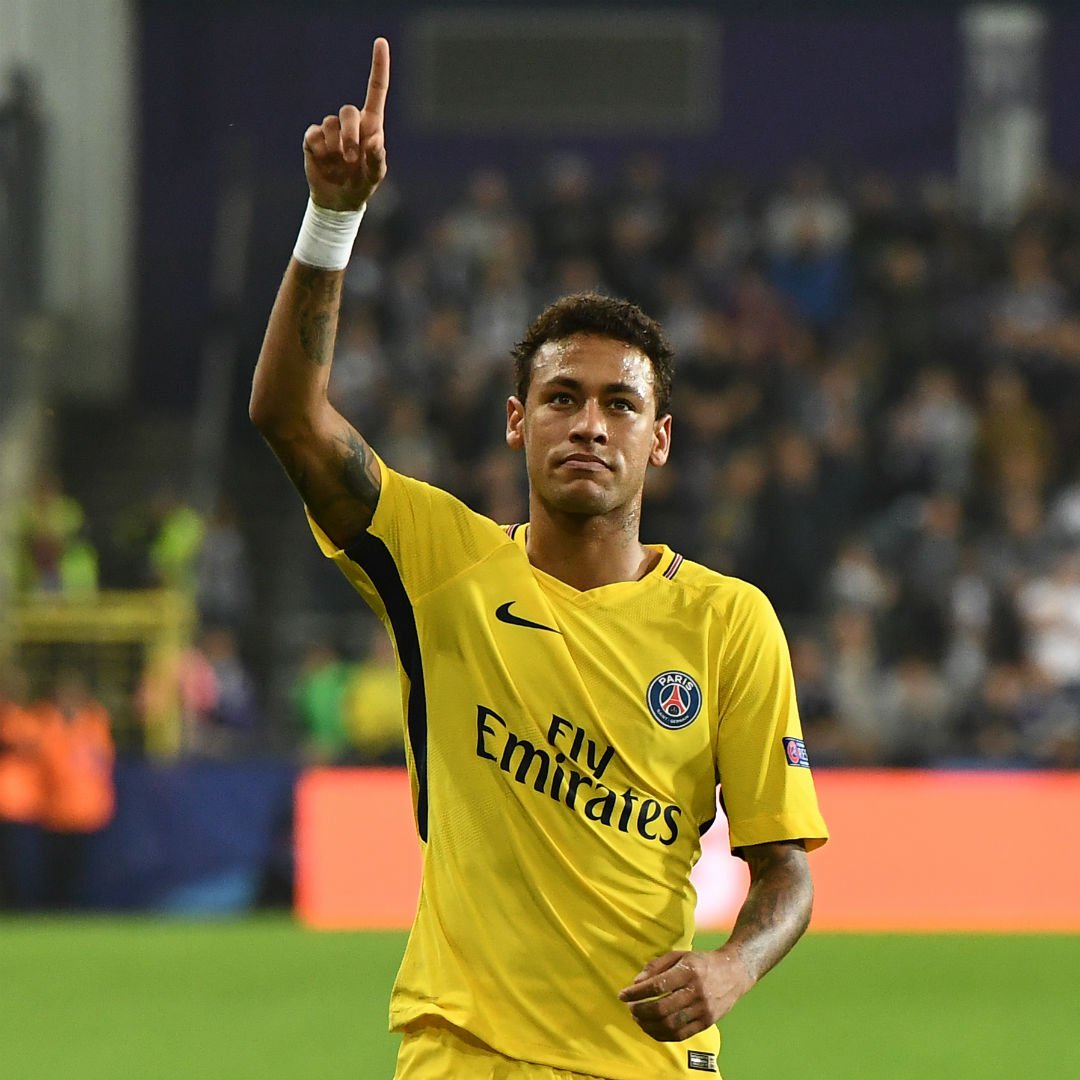 是最受瞩目 是最受瞩目